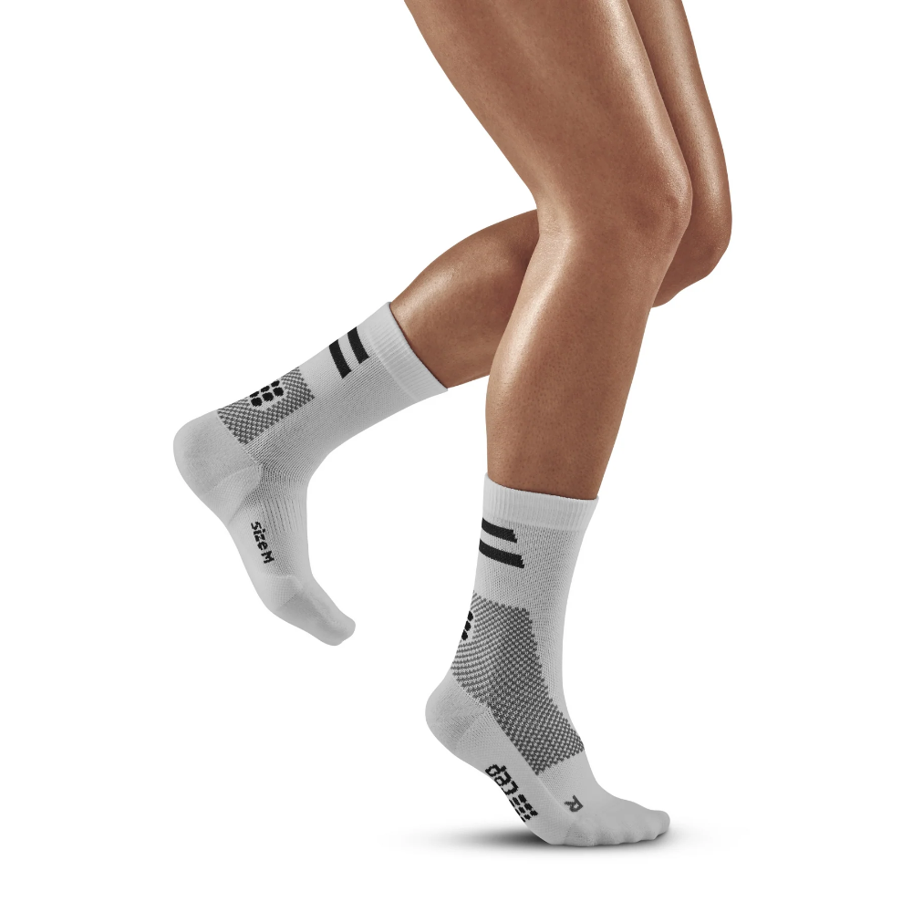 CEP Training Mid Cut Compression Socks - Women